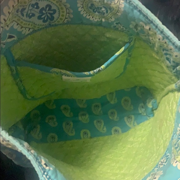 Vera Bradley tote in Great Condition - Picture 3 of 4